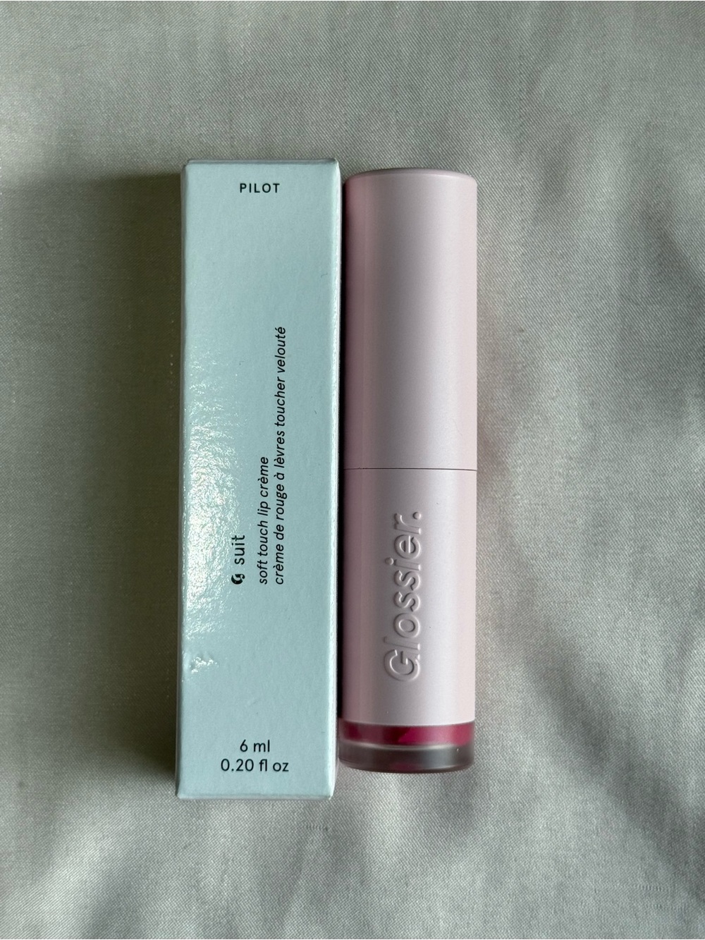GLOSSIER Lipstick